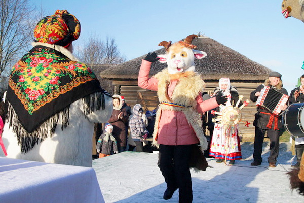 Народный праздник Каляды в Строчицах 