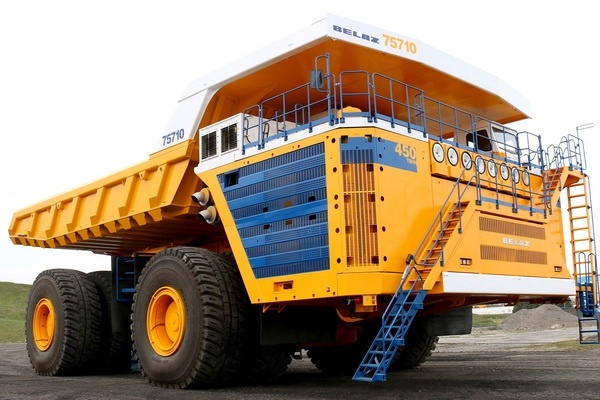 New Year's excursions to BELAZ
