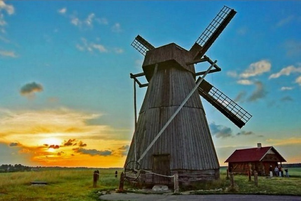 Windmill launch in Dudutki