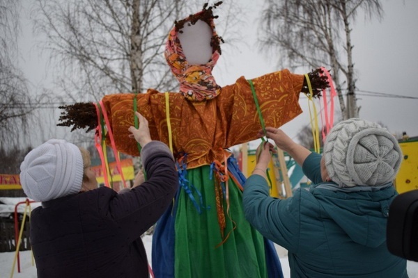 «Gift Nyadzelya» together with the Museum of Folk Architecture and Life