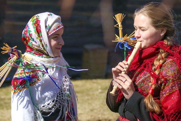 Folk holiday «Saraki» in «Strochitsy»